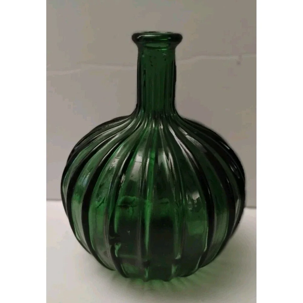 Vintage Empoli Italian Green Glass Onion Genie Bottle Decanter Vase No Stopper